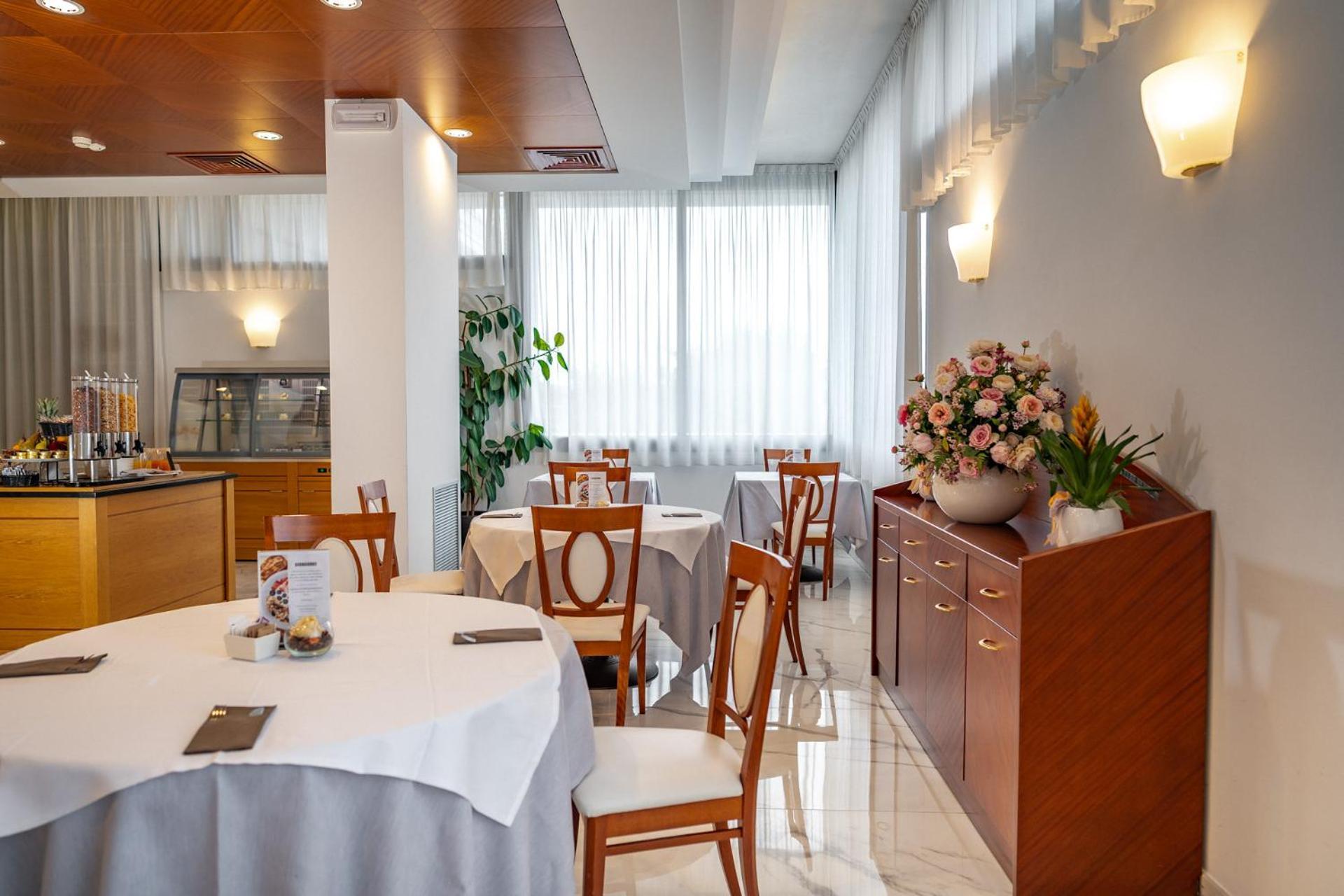 Prealpi Hotel San Vendemiano Экстерьер фото